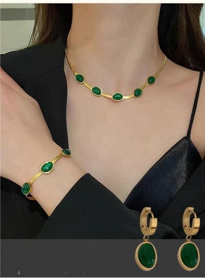 Oval Green Crystal Pendant Necklace Set With Bracelet ihrux3-82